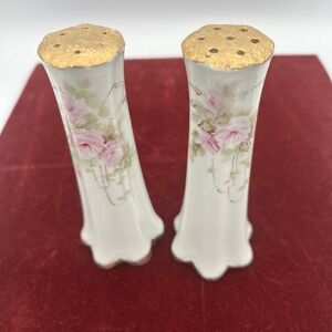 Antique Hand‎ Painted Floral Gold Leaf S&P Shakers